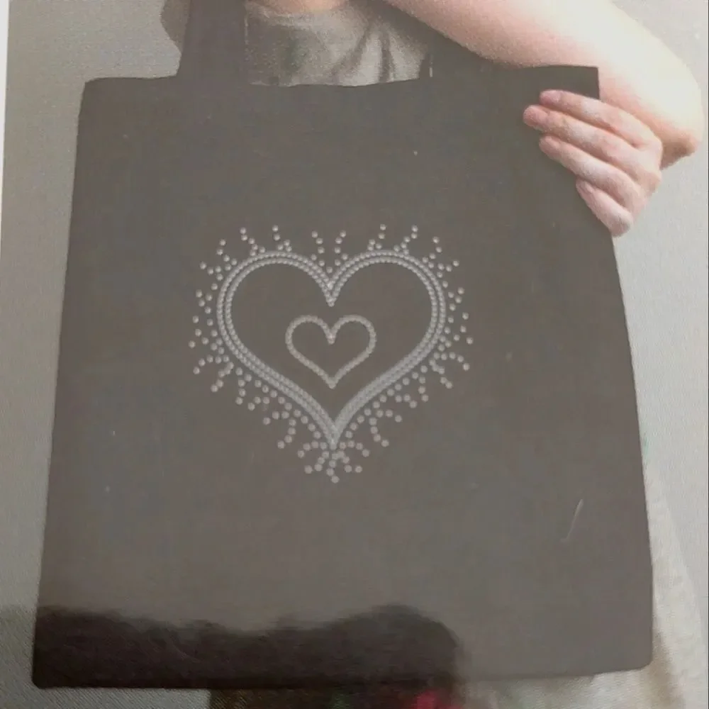 Crafter’s Square Iron-On Heart sparkle rhinestone Appliqué NWT